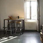Hostnfly Apartments - Wonderful Apt At The Foot Of Buttes-Chaumont